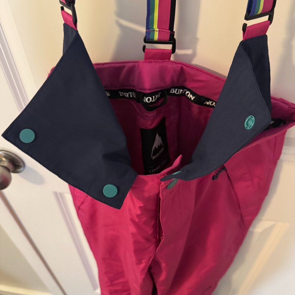 New without tags Burton Women's Snowboard pant, Colour: Fuchsia, Size: Small - Picture 15 of 16